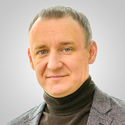  Денис Харламов, директор ООО «Е-Металл»