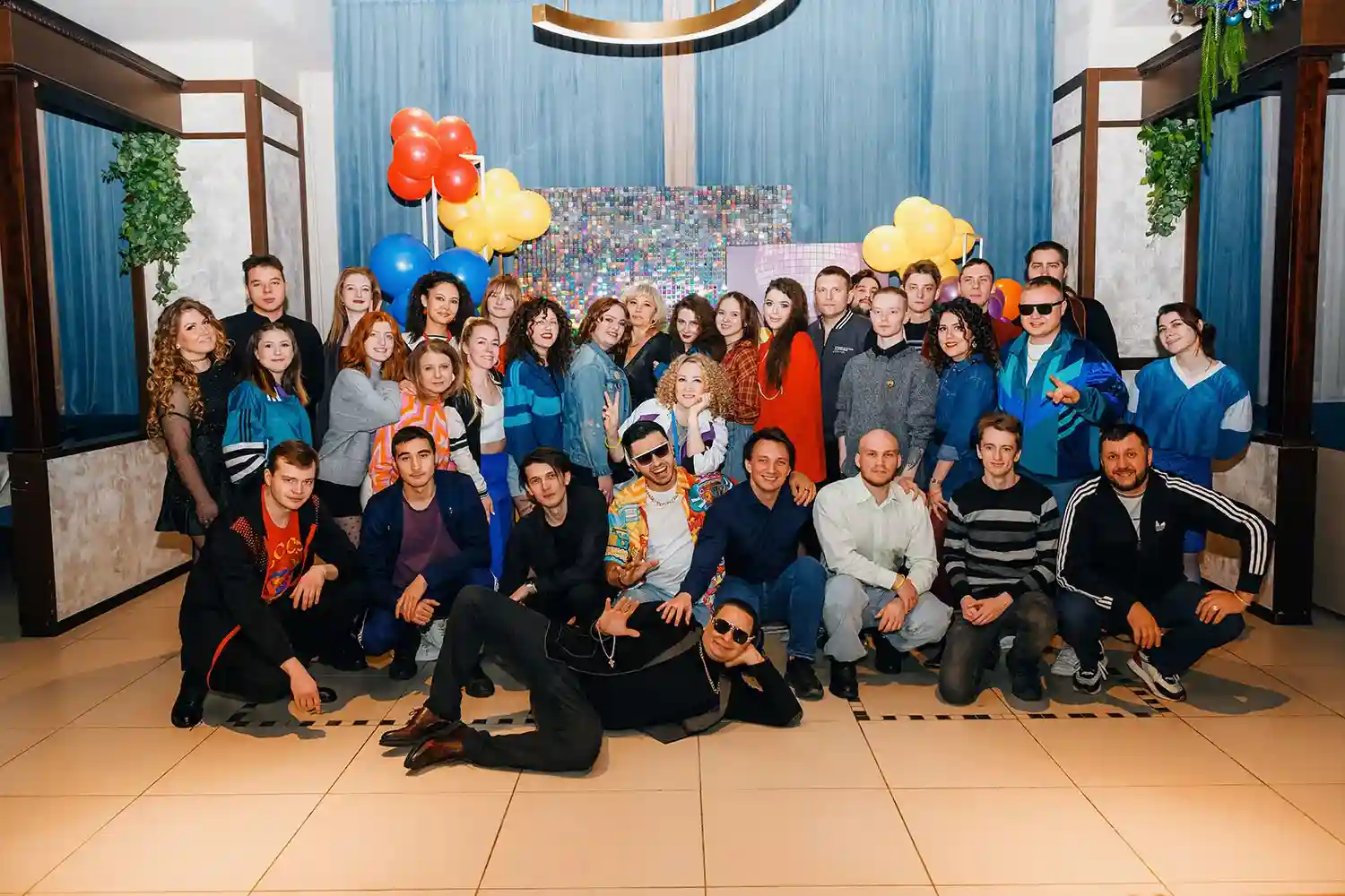 18 нам уже! 18 нам уже!