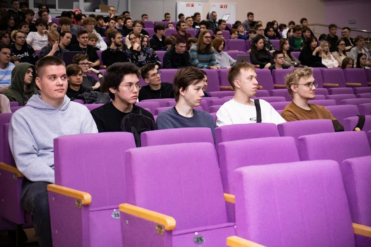 Команда INTEC провела яркую встречу со студентами Команда INTEC провела яркую встречу со студентами