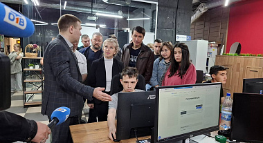 Координатор «Цифровой России» Ярослав Голуб рассказал участникам проекта «СВОй бизнес», как искусственный интеллект помогает развивать бизнес